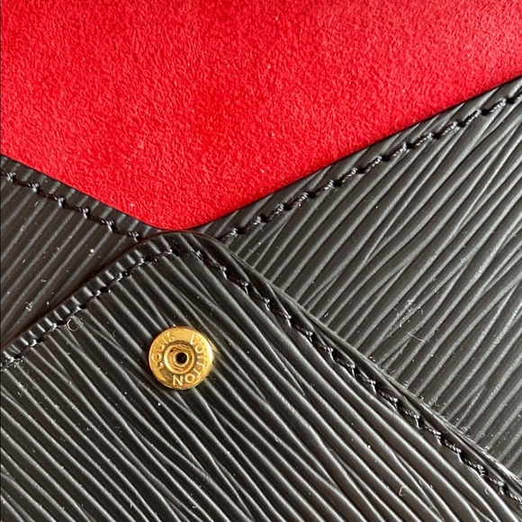 Louis vuitton - Black Textured Envelope Clutch - Picture 3 of 4